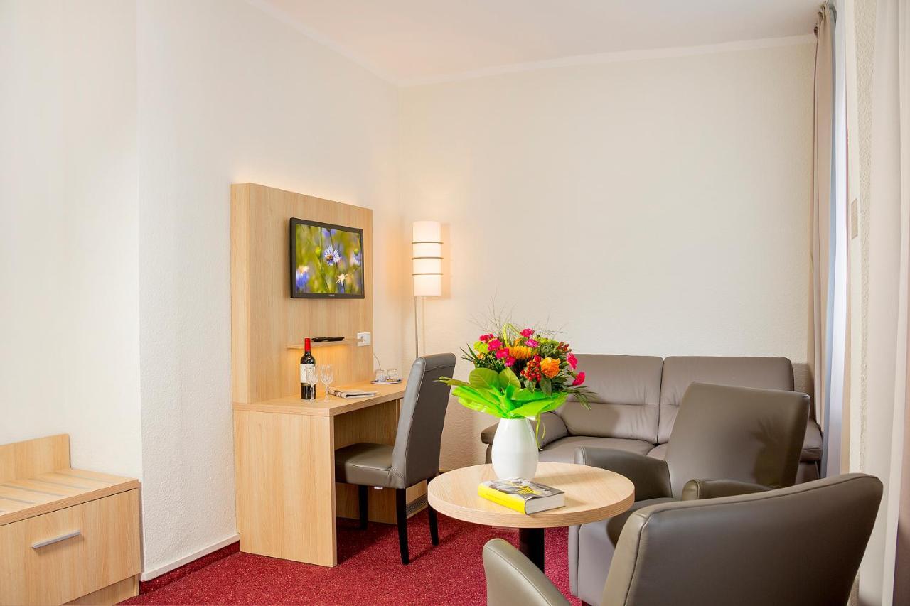 Garni Eden Hotels เฮริงสดอร์ฟ ภายนอก รูปภาพ