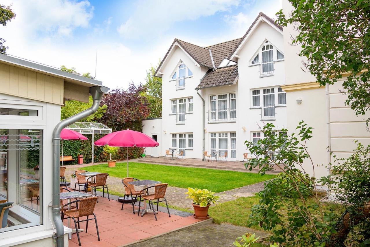 Garni Eden Hotels เฮริงสดอร์ฟ ภายนอก รูปภาพ